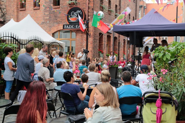 Od maja na ulicy Reja będzie działała letnia kawiarnia „Fado Cafe”. Jej szefowie zapowiadają koncerty co tydzień