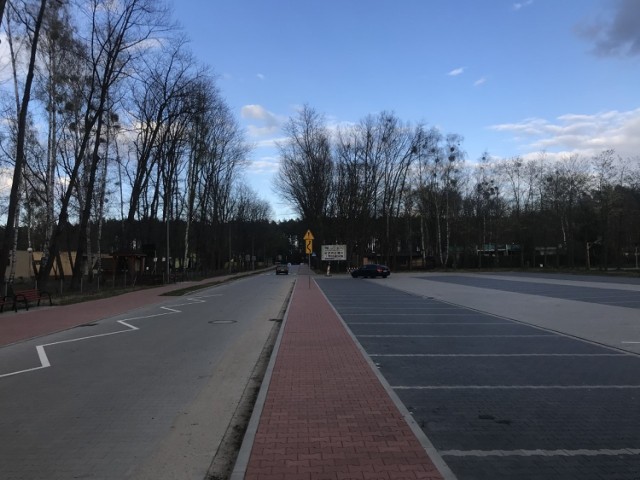 Parkingi na terenie ośrodka wypoczynkowego w Mierzynie mają stać się parkingami płatnymi.