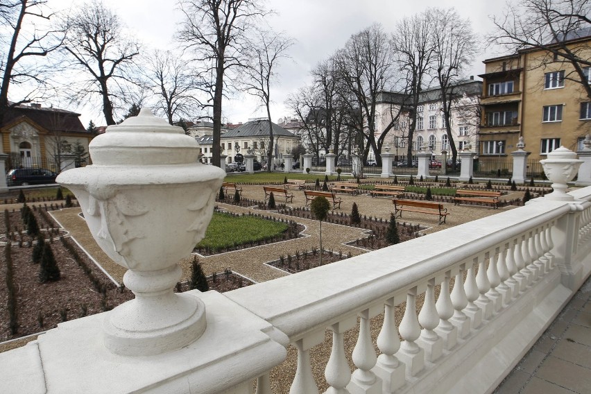 Pałacyk Lubomirskich w Rzeszowie odzyskał swój dawny blask.