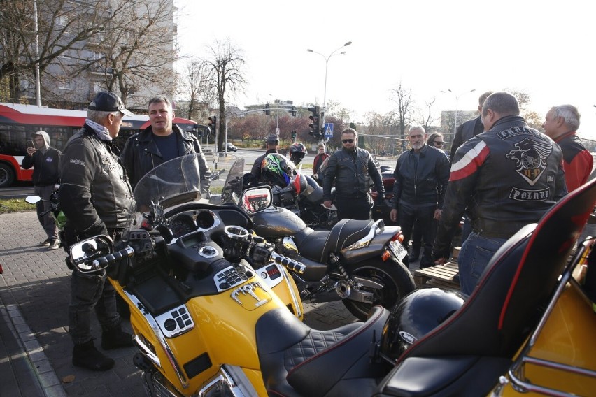 Motocyklowa Parada Niepodległości w Koninie