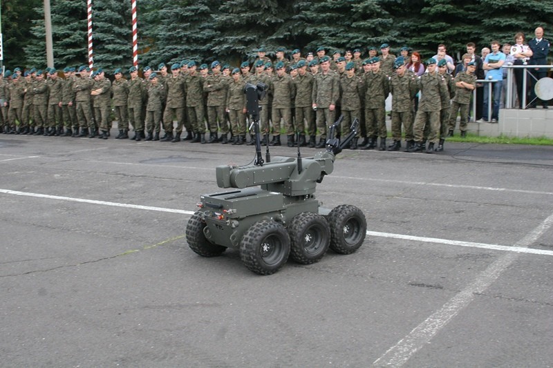 Wrocław: Roboty w wojsku pomagają chronić życie (ZDJĘCIA)