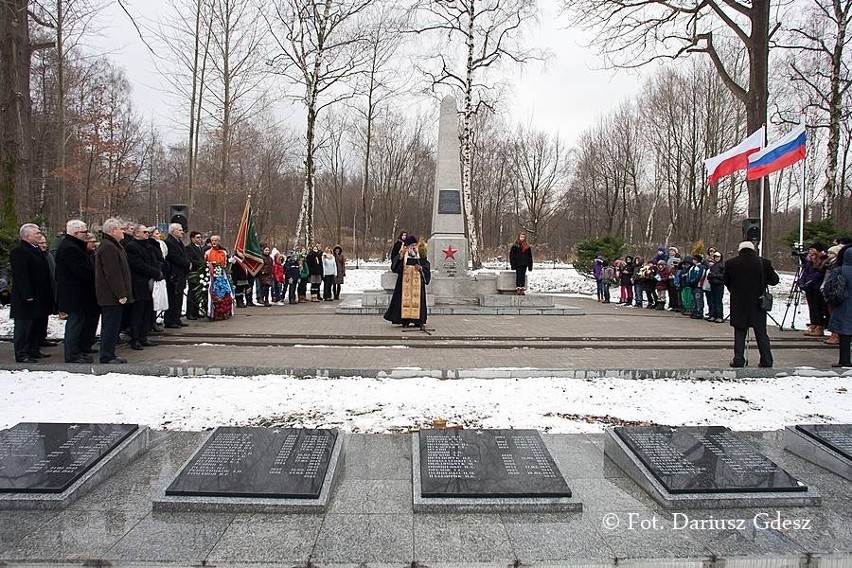Uroczystość otwarcia cmentarza wojsk radzieckich w...