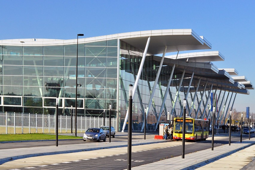 Nowy terminal we Wrocławiu, zdjęcie z 2012 roku