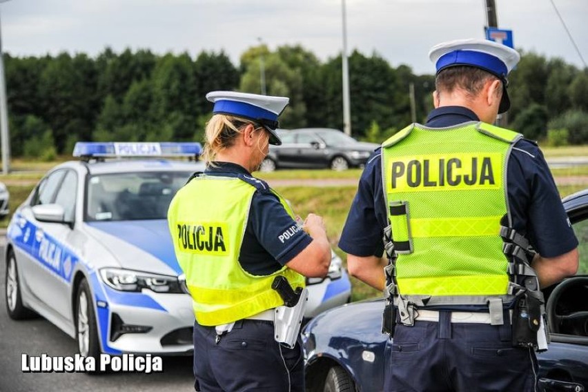 Policjanci z krośnieńskiej drogówki zatrzymali mężczyznę,...