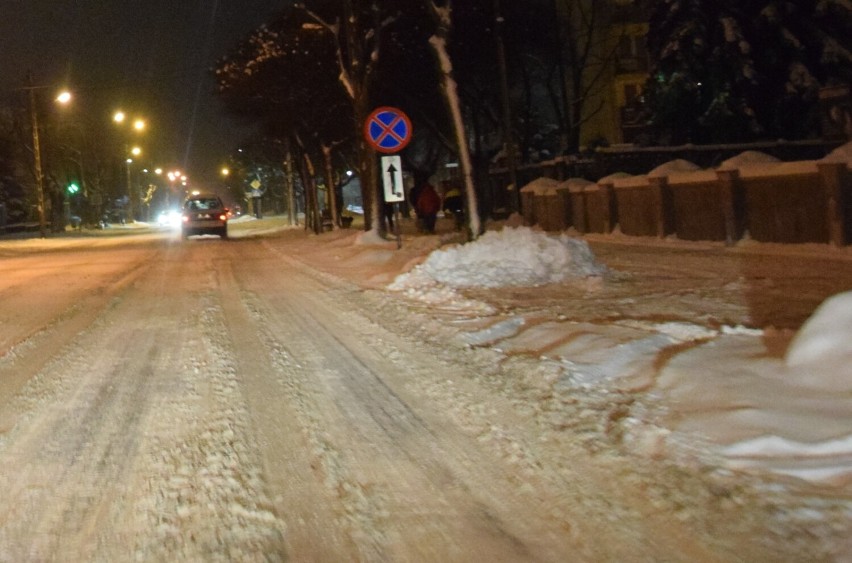 Kiedy pierwszy śnieg w Zduńskiej Woli? Intensywne opady śniegu zapowiadane w weekend 