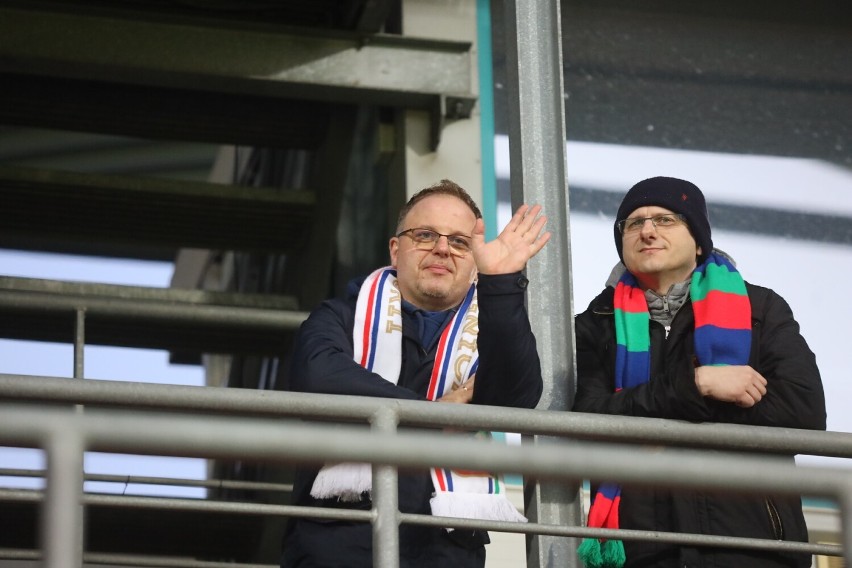 Znajdź się na zdjęciach z meczu MKS Miedzi Legnica ze Skrą Częstochowa