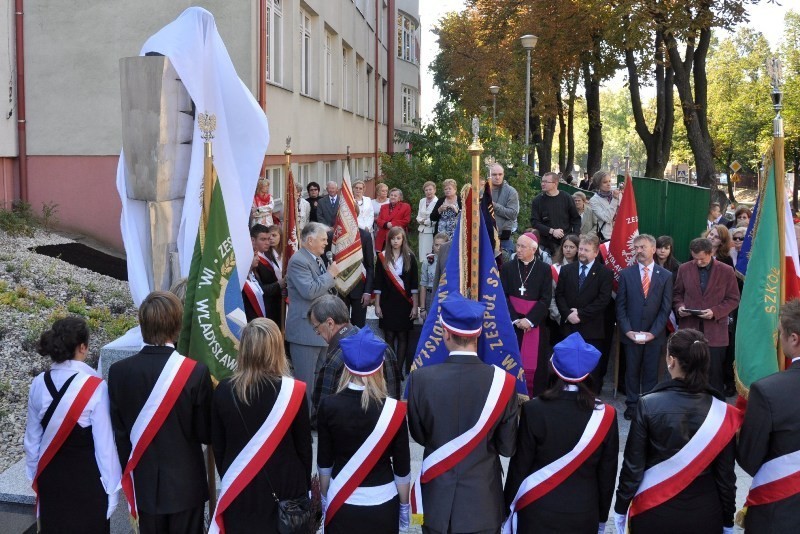 .105 lat łowickiego ekonomika. Gościem ZSP nr 4 był Grzegorz Grabski [ZDJĘCIA]