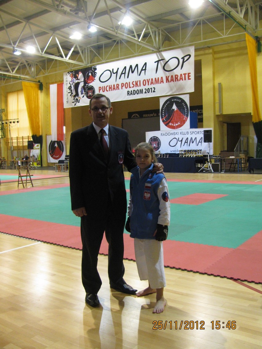 Olkuscy karatecy na medal. Dwa złote medale iw Pucharze Polski w Radomiu [ZDJĘCIA]