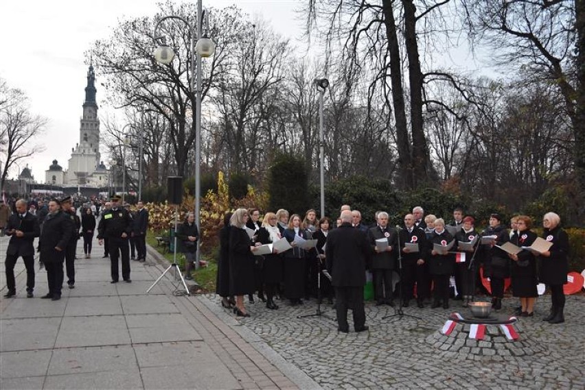 Częstochowianie świętowali 100-lecie niepodległości Polski ZDJĘCIA