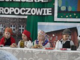 SP nr 17 w Świętochłowicach: uczniowie przygotowali niespodziankę dla babć i dziedków