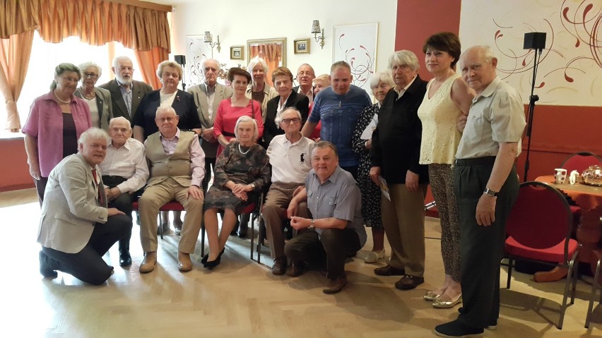 Przeżyli obozy zagłady - dziś niemiecka fundacja zaprasza ich nad morze