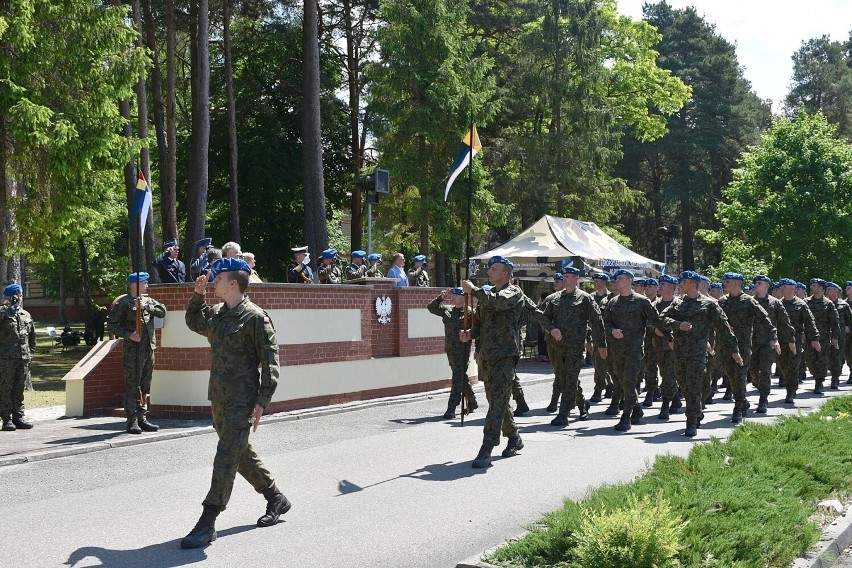 W lęborskiej jednostce obchodzono święto 1 Lęborskiego Batalionu Zmechanizowanego 