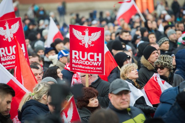 Ruch Narodowy Warszawa. Partia polityczna RN zapowiedziała pikietę antyimigracyjną. Manifestacja zatytułowana "Stop Masowej Imigracji" odbędzie się w listopadzie 2018 roku w Warszawie. Szczegóły w artykule poniżej.