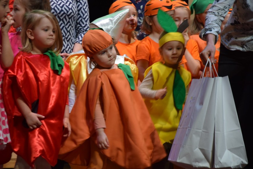 Wieluń: Przedszkolaki  promowały zdrowy styl życia na festiwalu.[ZDJĘCIA, FILM]