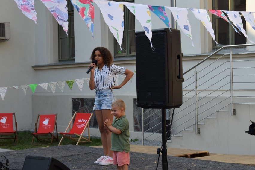 Gniezno. Festiwal nieMOŻLIWE: Sara Egwu-James zaśpiewała dla najmłodszych.