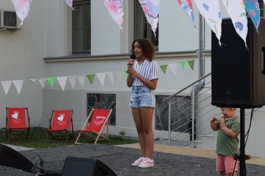 Gniezno. Festiwal nieMOŻLIWE: Sara Egwu-James zaśpiewała dla najmłodszych.