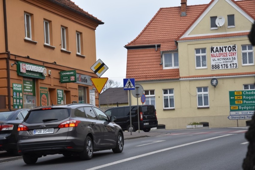 Na ulicach Wągrowca widać zmniejszony ruch [ZDJĘCIA] 