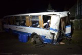 Wypadek pod Bełchatowem. 15 osób zostało rannych