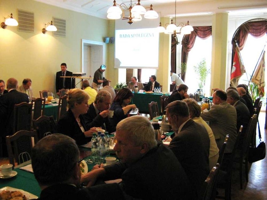 Bielsko-Biała: III posiedzenie Rady Społecznej ATH. Tematem: przekształcenie akademii w uniwersytet