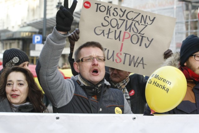 Sprawdź w galerii zdjęć stany majątków senatorów z Łódzkiego.

CZYTAJ DALEJ