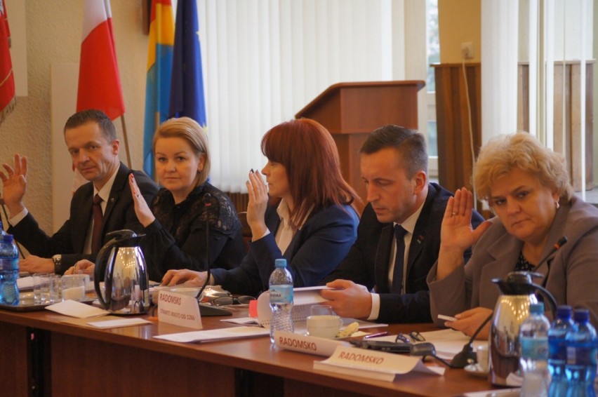Sesja rady miasta Radomska (22 listopada 2017)