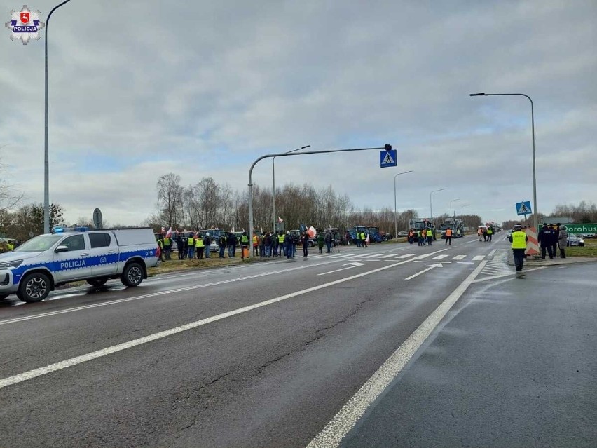 Protesty rolników na przejściach granicznych w Dorohusku i Hrebennem