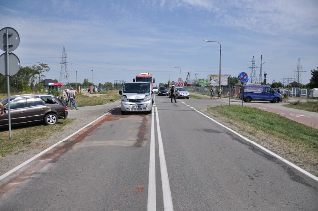 W wyniku wypadku do szpitala trafiła rodzina z woj. mazowieckiego i 61-letni kierowca audi z Włodawy.