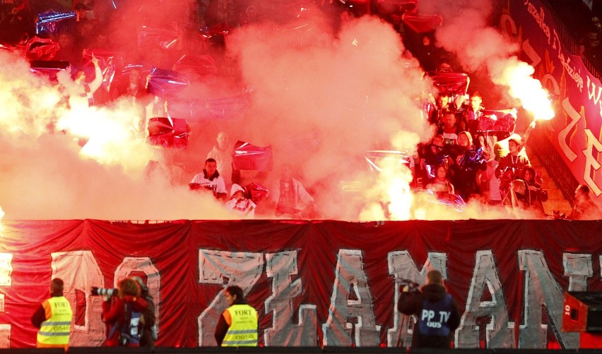 Kibice na meczach Pogoń - Legia od sezonu 2012/13