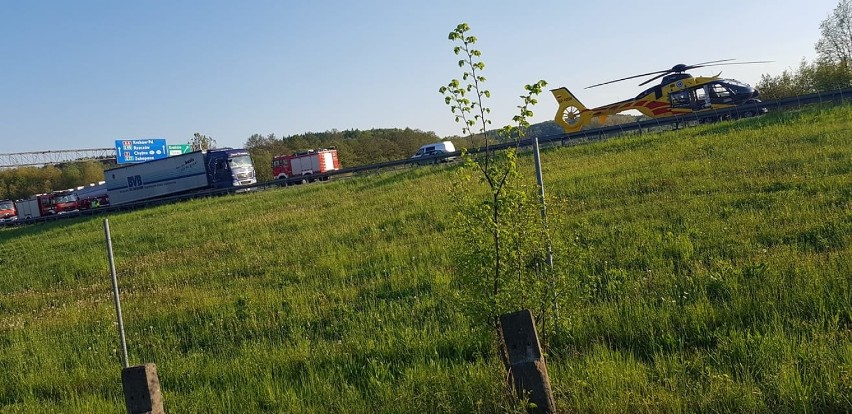 Wypadek na A4. Obwodnica Krakowa stanęła, lądował helikopter