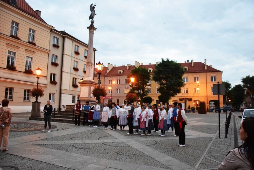 Artyści z Kraju Basków na oleśnickiej starówce (ZDJĘCIA, WIDEO) 