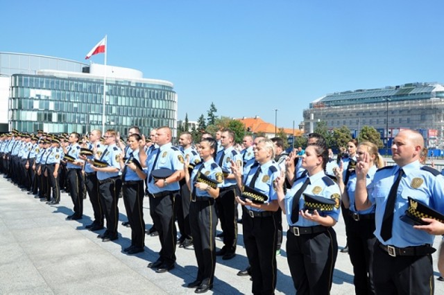 25-lecie Straży Miejskiej. Uroczyste obchody na Placu Marszałka Józefa Piłsudskiego [ZDJĘCIA]