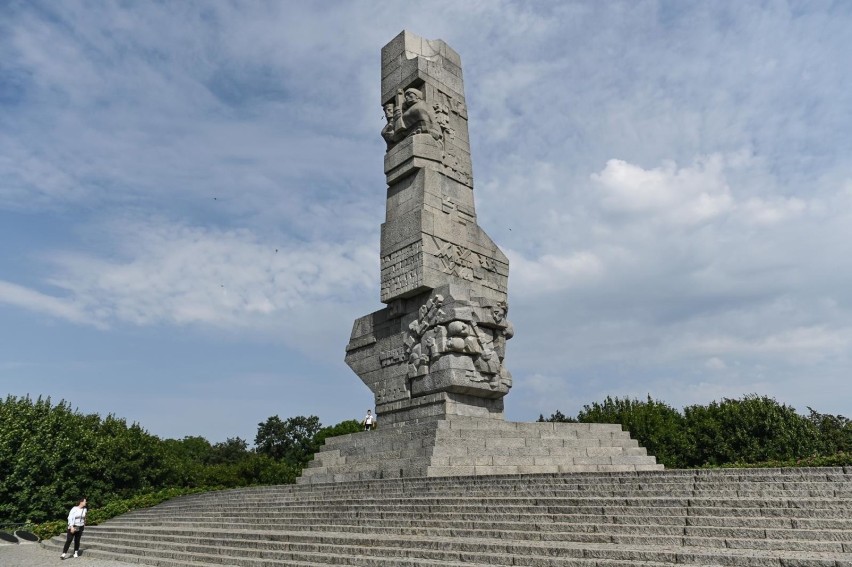 Ósme szczątki odnalezione na Westerplatte. To obrońca Wojskowej Składnicy Tranzytowej? Archeolodzy kontynuują prace