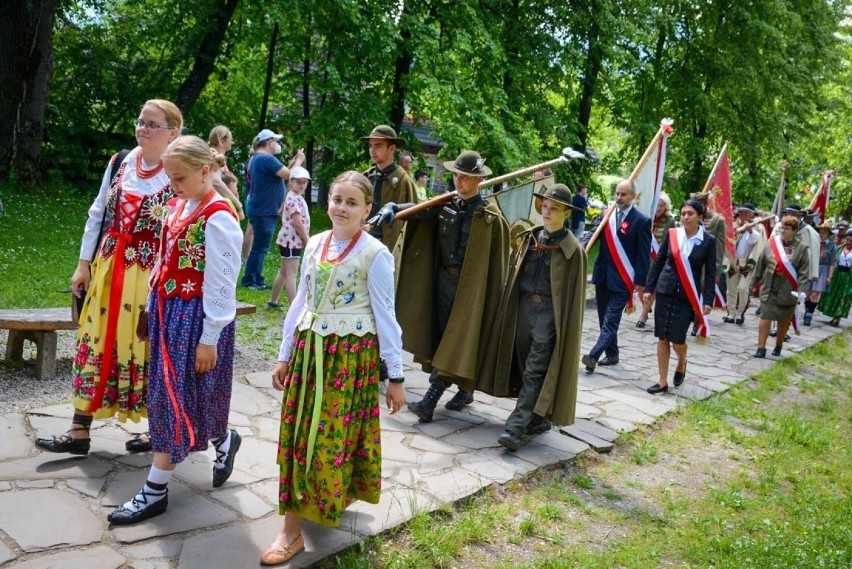 Zakopane. Powstańcy Śląscy upamiętnieni. Pod Giewontem stanął specjalny pomnik dla walczących o Śląsk