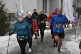 Meta 7. Biegu Trzech Króli - biegacze i "chodziarze" nordic walking! Niektórzy finiszowali prawie jednocześnie! [galeria 3 - 2 z mety]