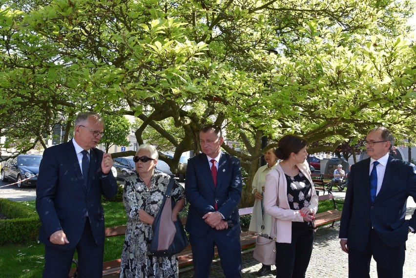 Na wyjazdowym posiedzeniu obradowała w Kluczborku senacka...