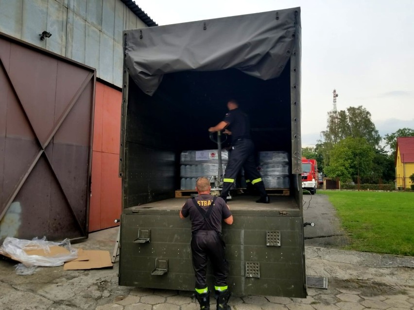 Strażacy z Goleniowa pomogą placówkom oświatowym