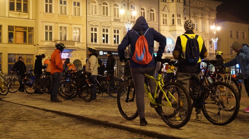 Bydgoska Masa Krytyczna przejechała ulicami miasta po raz ostatni w tym roku [zdjęcia, wideo] 