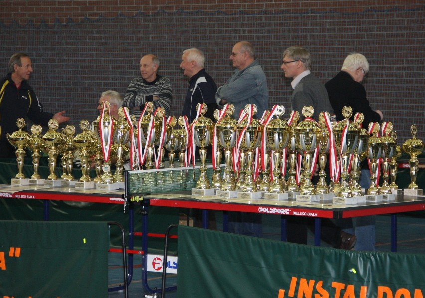 W Ożarowicach odbyło się Grand Prix Polski Weteranów w tenisie stołowym [ZDJĘCIA]