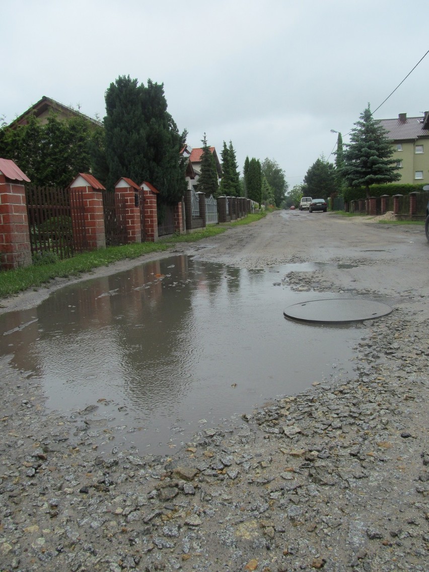 Jeszcze w tym roku przebudowana zostanie Akacjowa, o co dopominają się nasi Czytelnicy