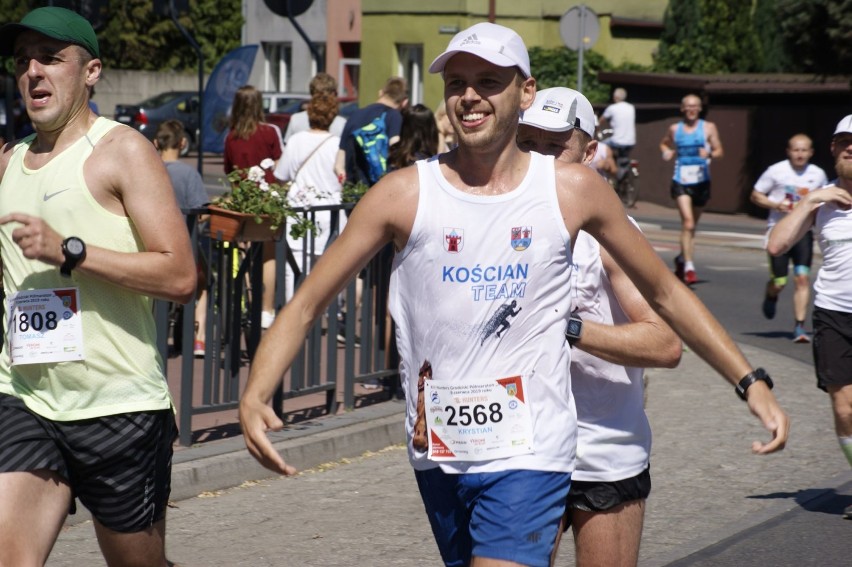 Zobaczcie kościaniaków na grodziskim półmaratonie "Słowaka" ZDJĘCIA