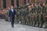 Katowice: Przysięga żołnierzy 13. Śląskiej Brygady Obrony Terytorialnej w Nikiszowcu ZDJĘCIA