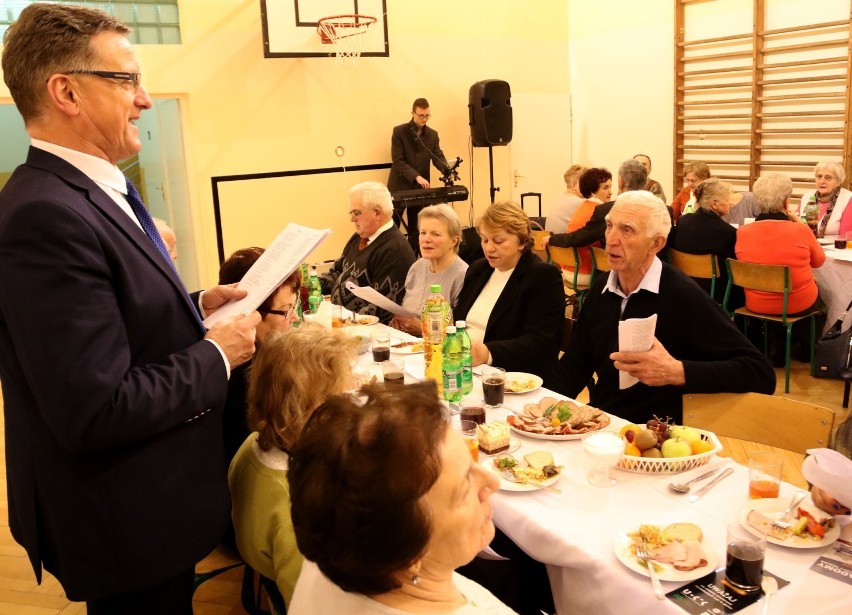 Nowy Sącz. W Falkowej mieszkańcy wspólnie zaśpiewali kolędy