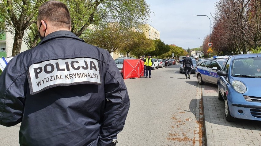 Strzelanina w Raciborzu NOWE FAKTY. Zginął policjant na służbie. Został śmiertelnie postrzelony