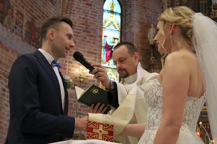 Jakub Zalewski, znany koszykarz Hydrotrucku Radom wziął ślub i ma piękną żonę (DUŻO ZDJĘĆ) 