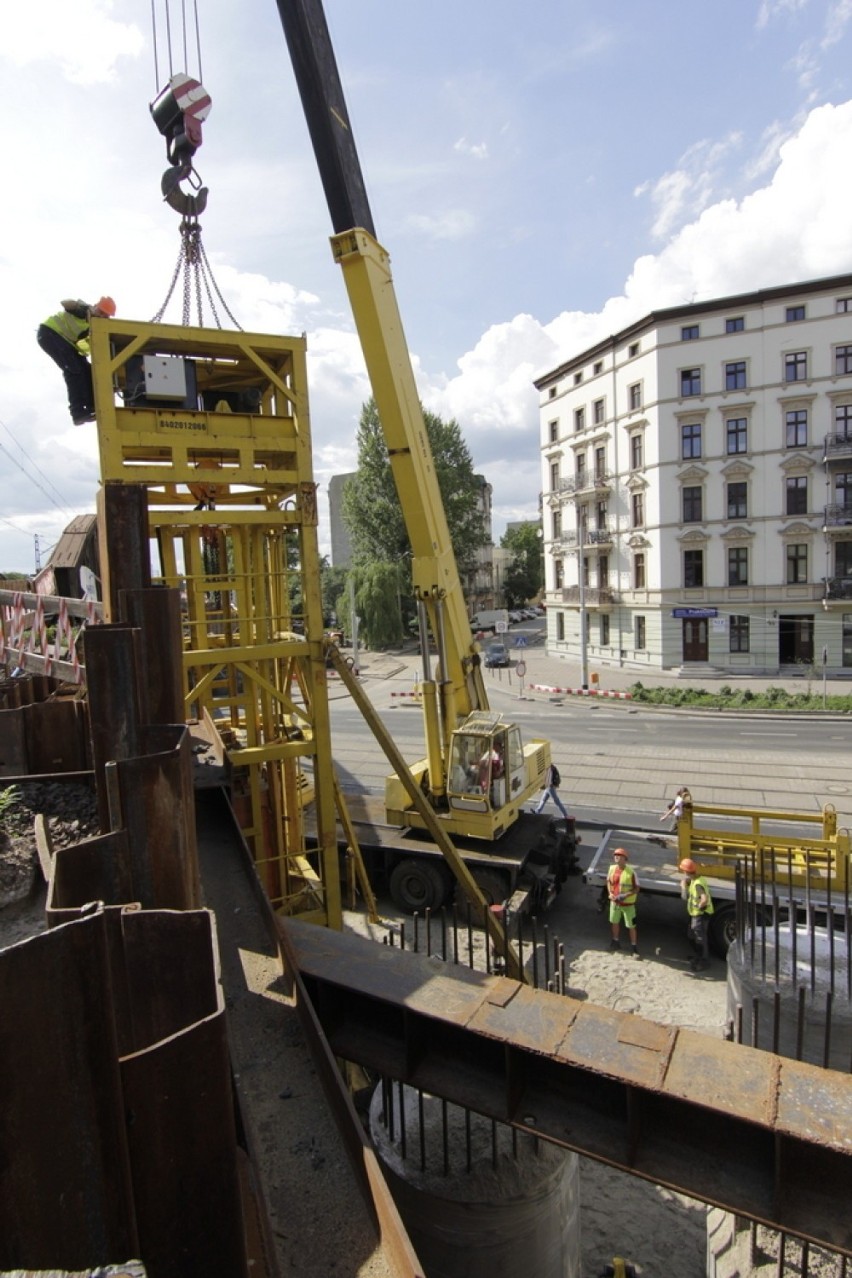 Nowy wiadukt na Grabiszyńskiej. Zobacz, na jakim etapie są prace budowalne (ZDJĘCIA)