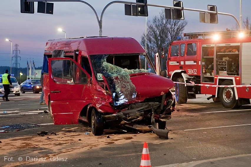 Wypadek na ul. Wrocławskiej. 10 osób rannych