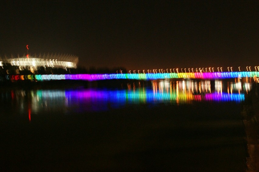 Próby świateł na Moście Średnicowym