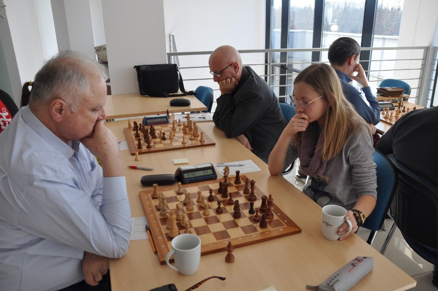 Jedno zwycięstwo i trzy porażki sycowskich szachistów we Wrocławiu
