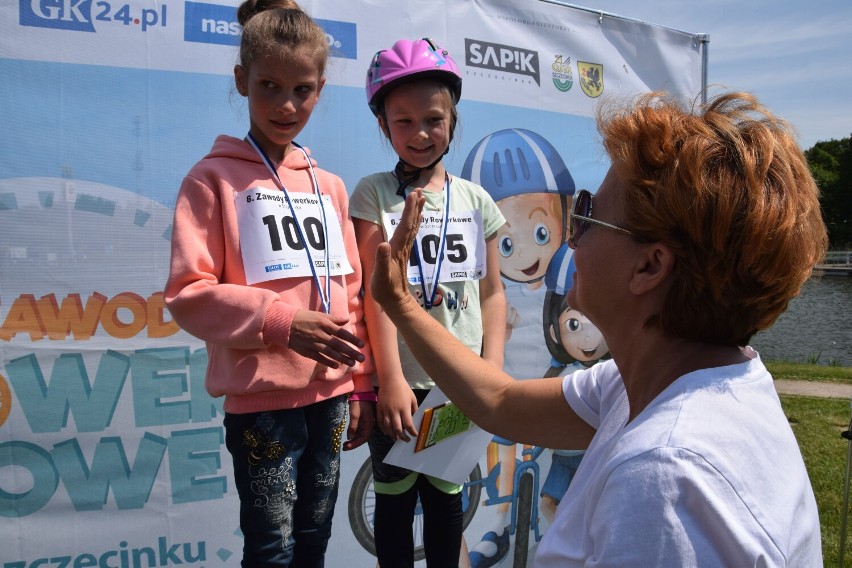 1. Amelia Łabuszewska, 2. Julia Pabisiak