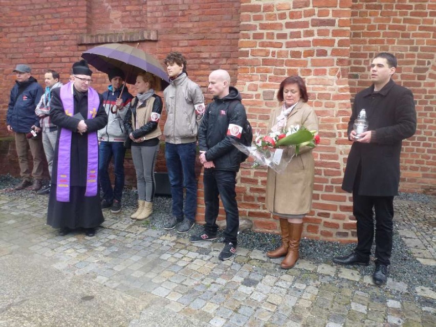 Gnieźnianie uczcili pamięć ofiar katastrofy pod Smoleńskiem